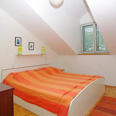 Apartman Tomasic *
