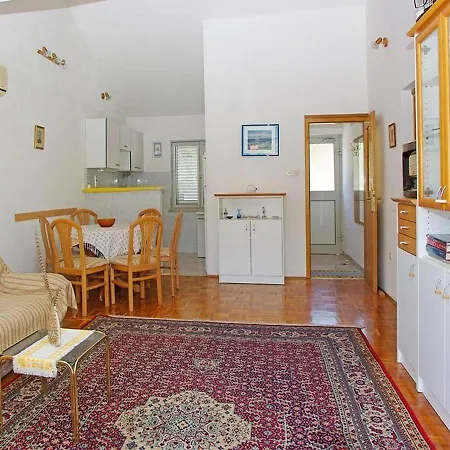 Apartman Tomasic