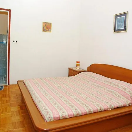 Tomasic Apartamento *